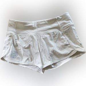 Lululemon Run Times Short II 4” White (first release) Size 6